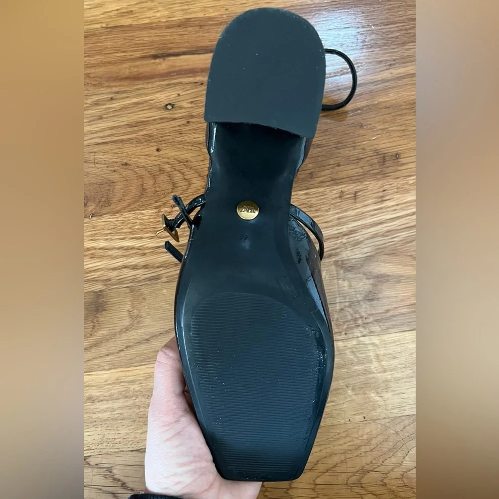 Zara Strappy Heels Size 8 - Picture 4 of 4